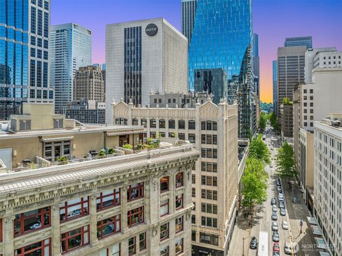 804-1500 4th Ave, Seattle, WA, 98101-1666 | Card Image
