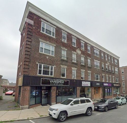 38-260 Washington St, Salem, MA, 01970-3648 | Card Image