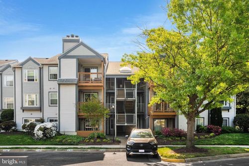 a-6901 Victoria Dr, ALEXANDRIA, VA, 22310-4355 | Card Image