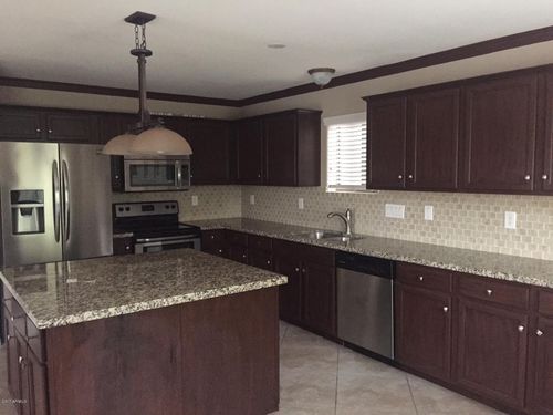 17544 W Hearn Rd, Surprise, AZ, 85388-7767 | Card Image