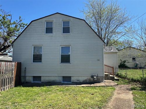 762 Dallas Dr, Saint Louis, MO, 63125-1448 | Card Image