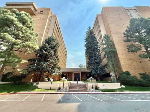 410-8060 E Girard Ave, Denver, CO, 80231-4411 | Card Image