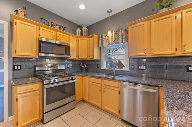 928 Sunnyview Cir, House other with 4 bedrooms, 4 bathrooms and null parking in Matthews NC | Image 11