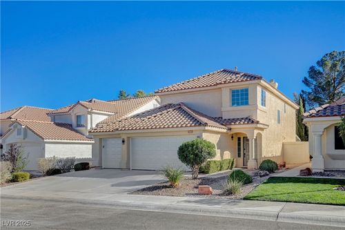 9365 Lotus Elan Dr, Las Vegas, NV, 89117-7104 | Card Image