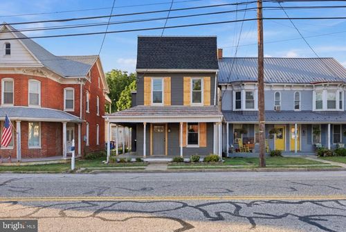 5247 Lincoln Hwy W, THOMASVILLE, PA, 17364-9532 | Card Image