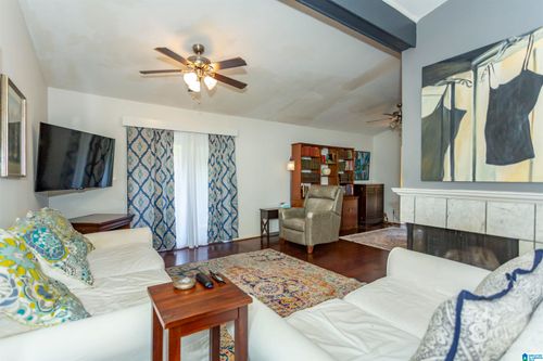 145-145 W Green, Vestavia, AL, 35243-1882 | Card Image