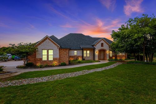 1040 Lighthouse Ct, Cedar Hill, TX, 75104-6931 | Card Image