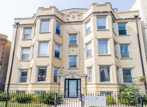 2-3750 N Wilton Ave, Chicago, IL, 60613-0326 | Card Image