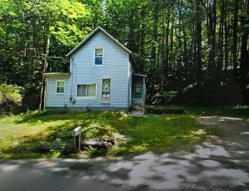 262 Harugari St, Athol, MA, 01331-3121 | Card Image