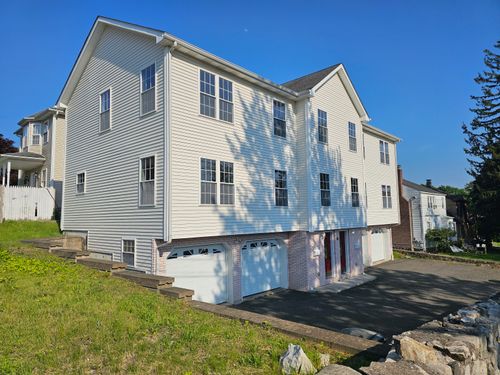 26 Roger Ave, Danbury, CT, 06810-5491 | Card Image