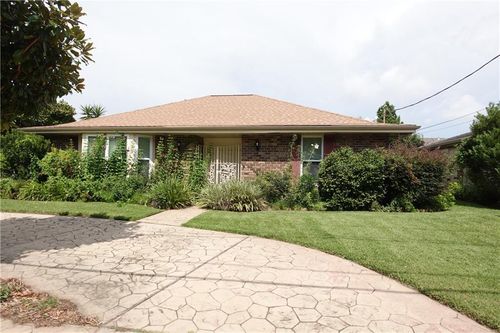 4717 Transcontinental Dr, Metairie, LA, 70006-2137 | Card Image