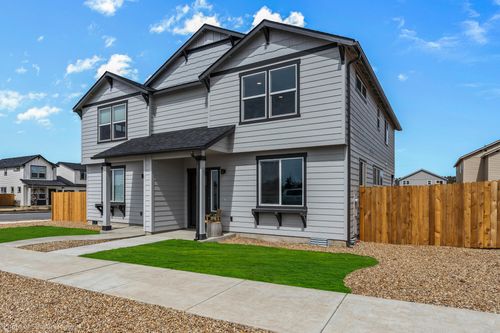 3470 Nw 7th St, Redmond, OR, 97756-2451 | Card Image