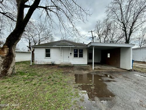 303 E 8th Street, Lamar, MO, 64759 | Card Image