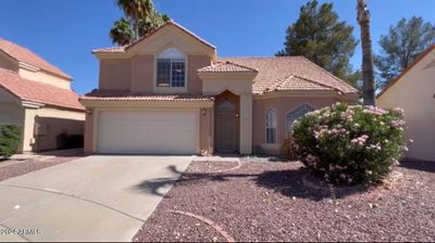 819 W Kyle Court, House other with 3 bedrooms, 3 bathrooms and null parking in Gilbert AZ | Image 1