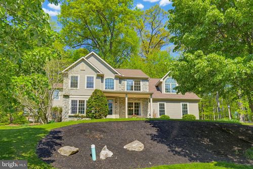 2760 Stevens Summit Dr, COLUMBIA, PA, 17512-9660 | Card Image