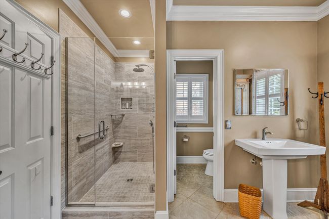 220 Village Lane (23) | Image 15