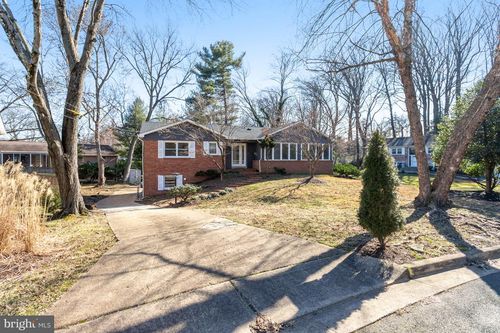 7525 Salem Rd, FALLS CHURCH, VA, 22043-3209 | Card Image