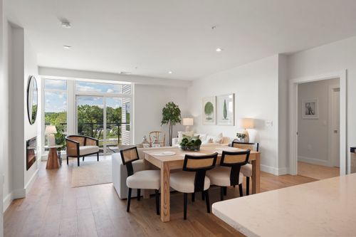 308-267 Us Route 1, Falmouth, ME, 04105 | Card Image