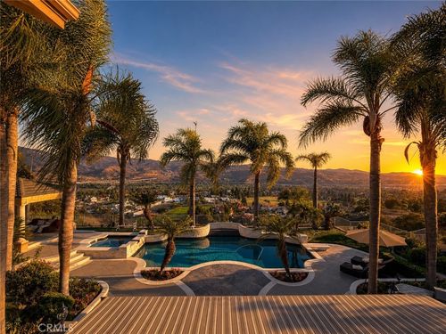 26970 Abbey Glen Dr, Yorba Linda, CA, 92887-4231 | Card Image