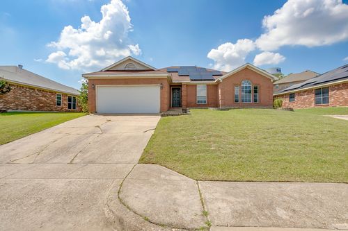 938 Jacobs Crossing Ct, Burleson, TX, 76028-5142 | Card Image