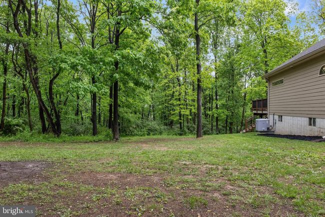 1982 Whyte Ln, House other with 3 bedrooms, 3 bathrooms and null parking in SPRING GROVE PA | Image 56