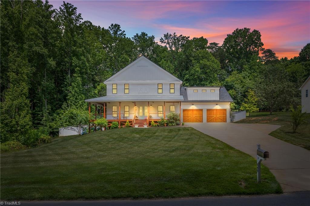 Doe Run Dr, Kernersville, NC 27284