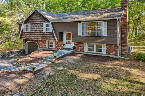 180 Hudson Rd, Stow, MA, 01775 | Card Image