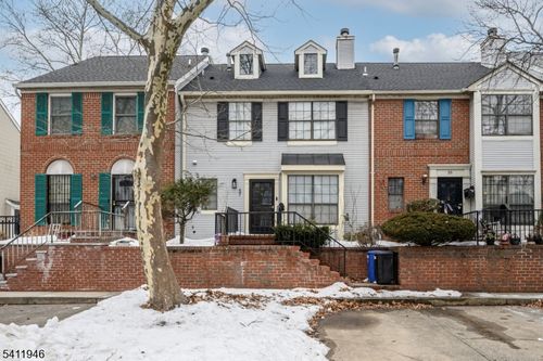 57 Boston St, Newark, NJ, 07103-3436 | Card Image