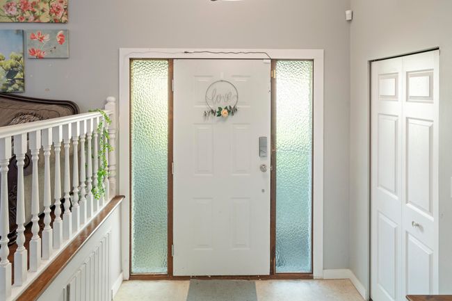 Foyer with baseboards | Image 6