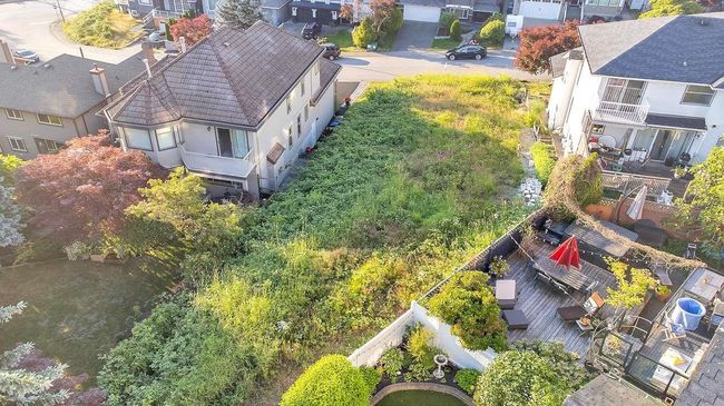 Aerial view with a residential view | Image 6