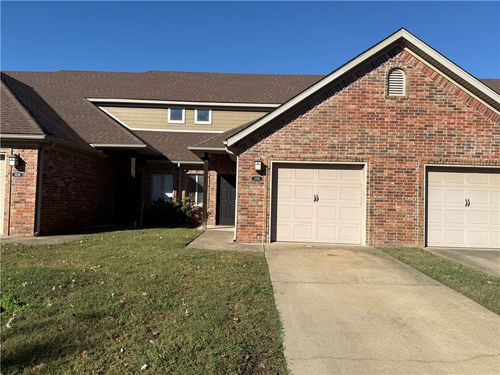 3236 W Montrail Pl, Fayetteville, AR, 72704-6236 | Card Image