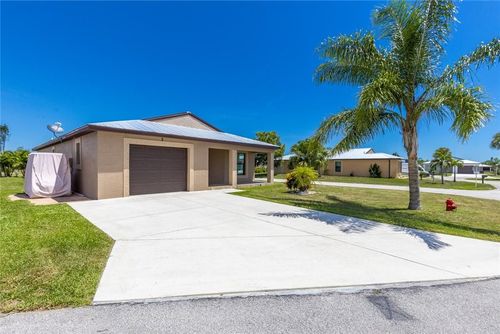2 Rio De Palmas, Fort Pierce, FL, 34951-2813 | Card Image