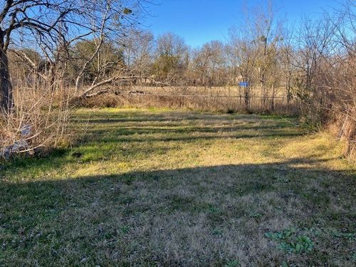 1013 W College Ave, Clarksville, TX, 75426-3558 | Card Image