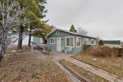 8 Pamela Pl, Tijeras, NM, 87059-7350 | Card Image
