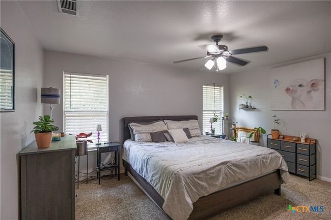 6 S Bobcat Ct, House other with 3 bedrooms, 2 bathrooms and null parking in Morgans Point Resort TX | Image 20