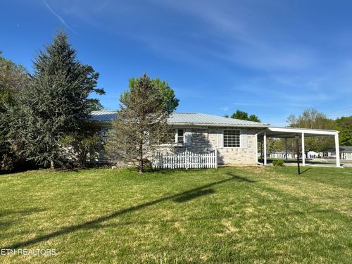 8029 Sharp Rd, Powell, TN, 37849-3964 | Card Image