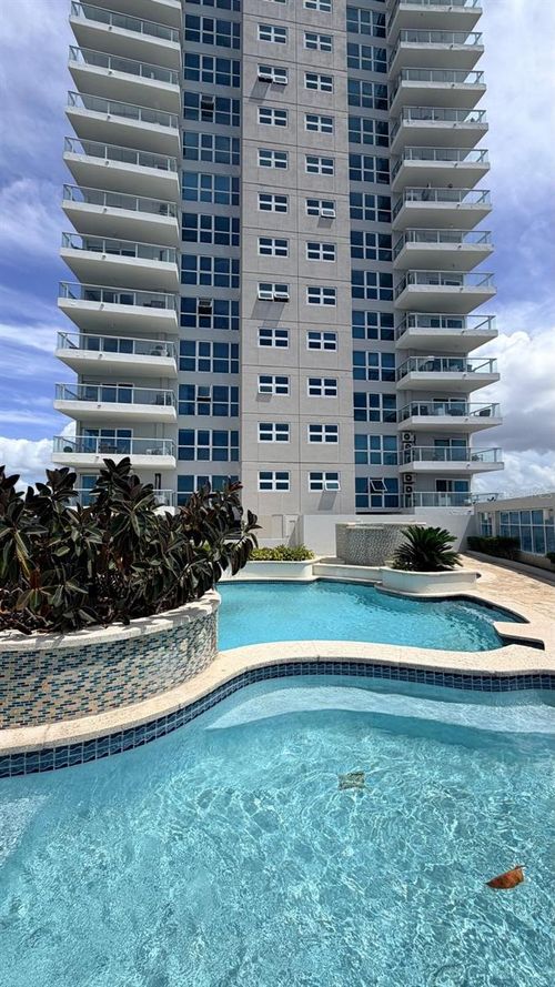 1705-48 Av. Luis Muñoz Rivera Condo. Aquablue, Hato Rey, San Juan, PR, 00918 | Card Image