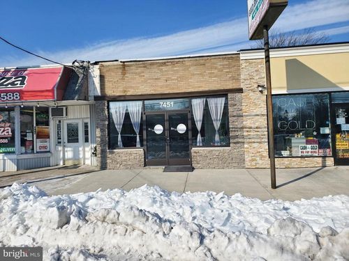 7451 Maple Ave, PENNSAUKEN, NJ, 08109-2946 | Card Image