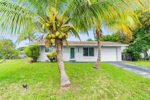 6121 Nw 45th Ave, Fort Lauderdale, FL, 33319-2761 | Card Image