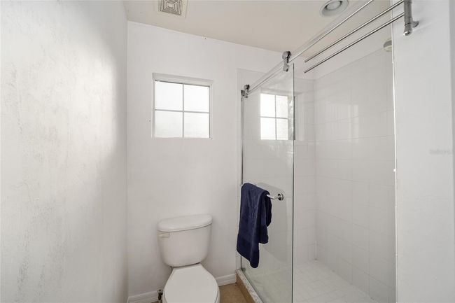 APT-2 - 1563 Nw 29 Th Rd, Townhouse with 2 bedrooms, 2 bathrooms and null parking in Gainesville FL | Image 28