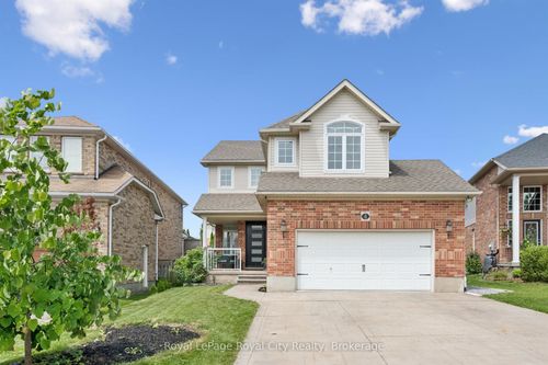4 Popham Dr, Guelph, ON, N1E0B7 | Card Image