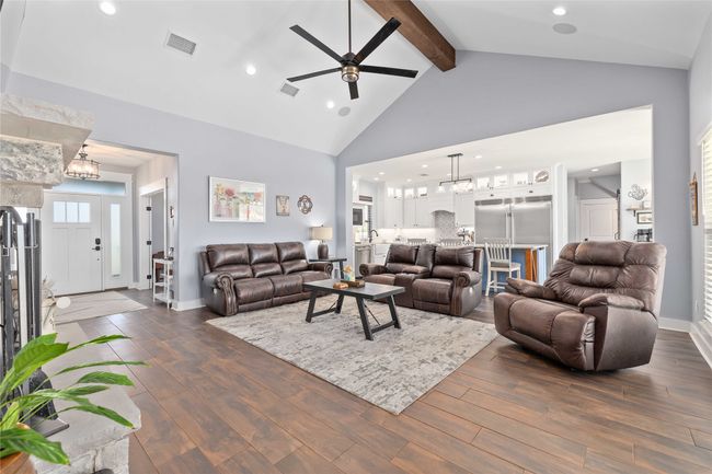 7504 Jibe Cir, House other with 3 bedrooms, 3 bathrooms and null parking in Brownwood TX | Image 8