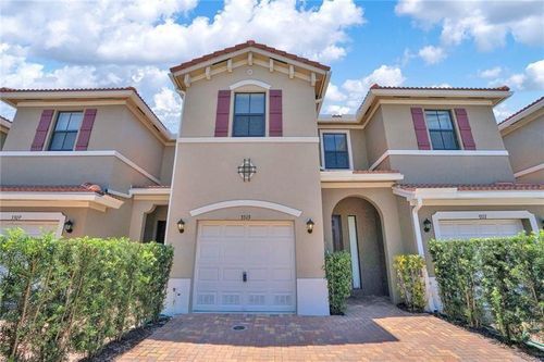 3313 Nw 11th Ave, Pompano Beach, FL, 33064-5901 | Card Image