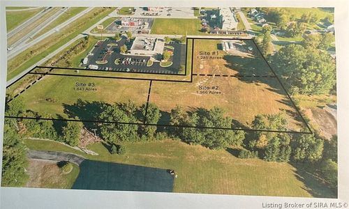 567 S Honeyrun Pkwy, Scottsburg, IN, 47170-6716 | Card Image