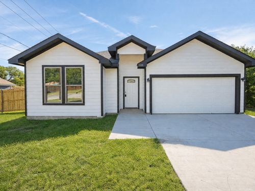 108 N Couch St, Italy, TX, 76651-3933 | Card Image