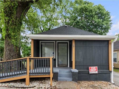 747 Glass St Nw, atlanta, GA, 30318-8005 | Card Image