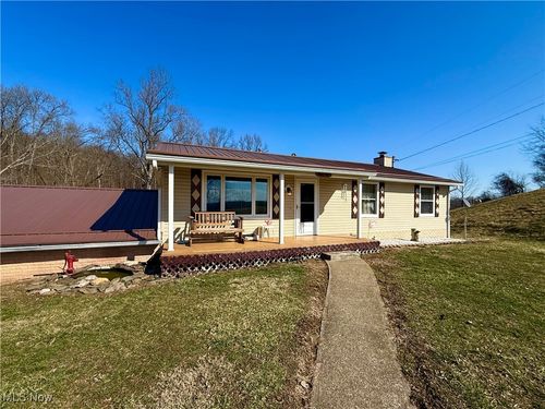 155 Fred Smith Rd, New Matamoras, OH, 45767-6018 | Card Image
