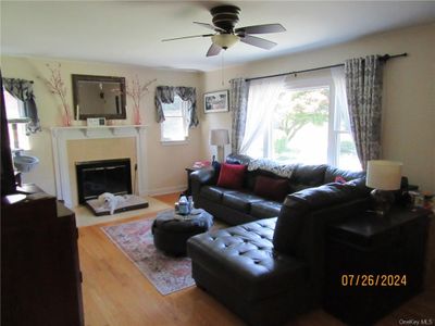 15 Crescent Avenue, House other with 2 bedrooms, 1 bathrooms and null parking in Newburgh City NY | Image 2