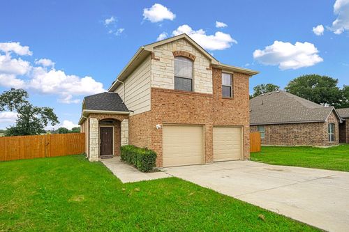 710 Woodcrest Dr, Ennis, TX, 75119-7742 | Card Image