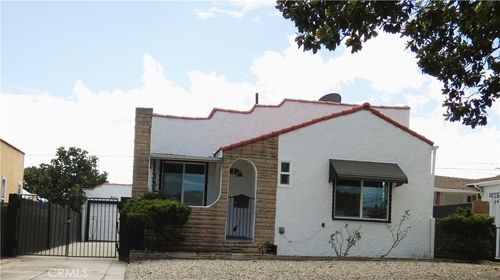 332 W 119th St, Los Angeles, CA, 90061-1327 | Card Image